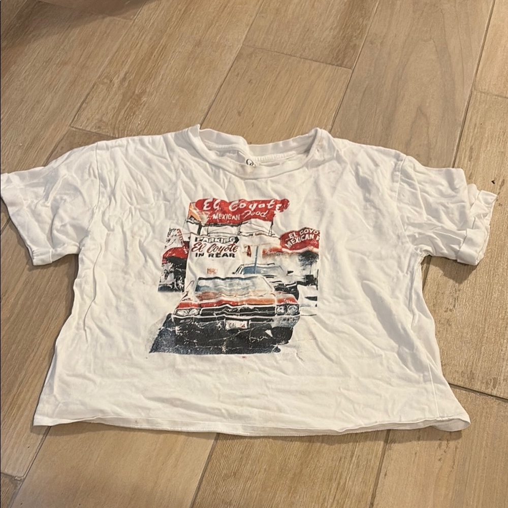 Women’s White Graphic T-Shirt